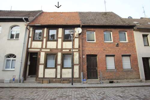 Foto - Haus zum Kaufen in Gardelegen 50.000,00 € 95 m²