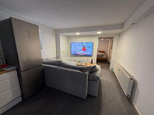 Foto - Wohnung zum Mieten in Bischofsheim 680,00 € 49 m²