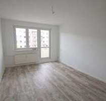 Wohnung zum Mieten in Halle (Saale) 359,00 € 59.73 m²