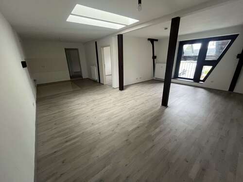 Foto - Wohnung zum Mieten in Bischofsheim 665,00 € 70 m²
