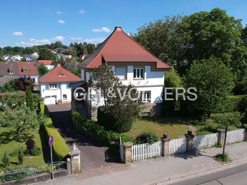 Foto - Haus zum Kaufen in Waibstadt 595.000,00 € 295 m²