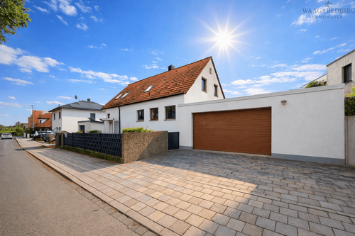 Foto - Haus zum Kaufen in Fürth 680.000,00 € 210 m²