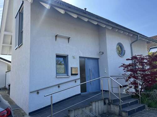 Foto - Haus zum Kaufen in Altrip 779.000,00 € 200 m²
