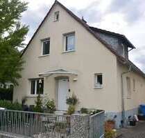 Haus zum Kaufen in Mörfelden-Walldorf 450.000,00 € 100 m²