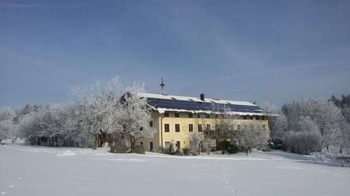 Foto - Wohnung zum Mieten in Tittmoning 830,00 € 110 m²