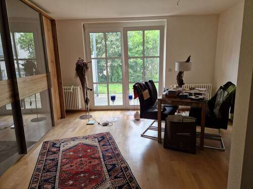 Foto - Wohnung zum Mieten in Bad Urach 460,00 € 46 m²