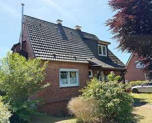 Haus zum Kaufen in Heiligenstedtenerkamp 229.000,00 € 110 m²