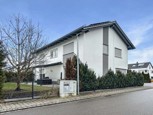 Foto - Haus zum Kaufen in Ergolding 997.000,00 € 185 m²