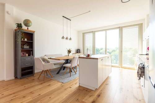 Foto - Wohnung zum Mieten in Schkeuditz 1.520,00 € 117.8 m²