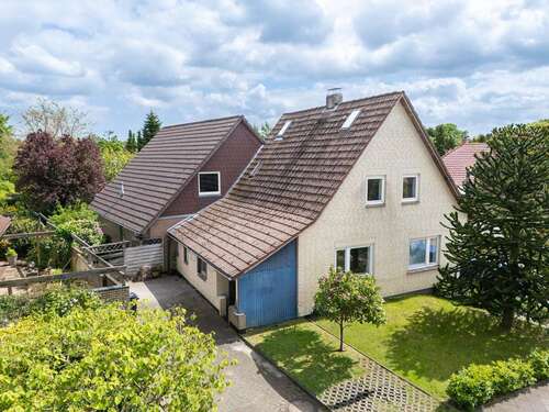 Foto - Haus zum Kaufen in Schortens 335.000,00 € 220 m²