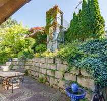 Haus zum Kaufen in Stuttgart 1.295.000,00 € 228 m²