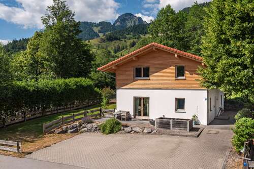 Foto - Haus zum Kaufen in Bayrischzell 1.150.000,00 € 200 m²