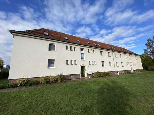 Foto - Wohnung zum Kaufen in Zwenkau 83.000,00 € 45 m²