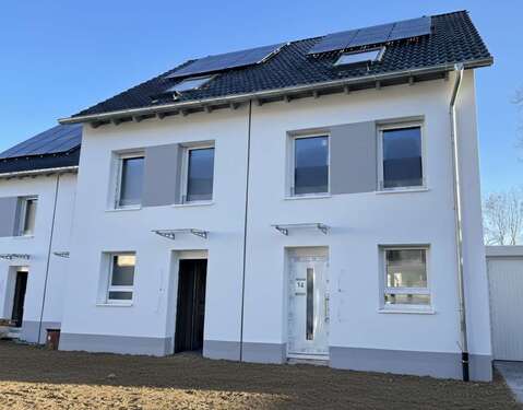 Foto - Haus zum Kaufen in Dortmund Mengede 559.900,00 € 144 m²