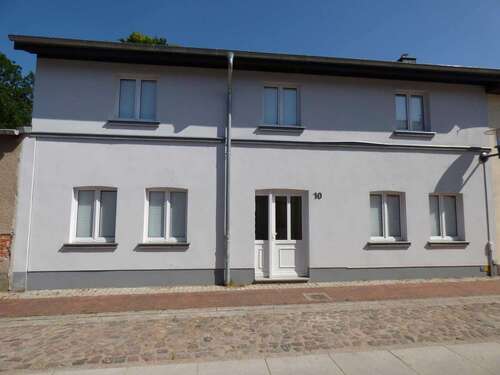 Foto - Haus zum Mieten in Malchow 1.800,00 € 200 m²