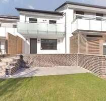 Haus zum Mieten in Burgdorf 1.695,00 € 145 m²