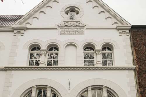 Foto - Haus zum Kaufen in Mönchengladbach 449.000,00 € 368 m²