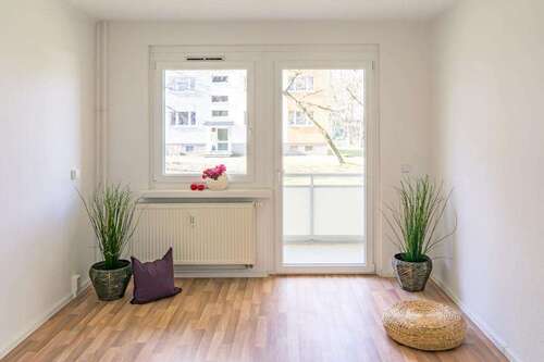 Foto - Wohnung zum Mieten in Chemnitz 377,00 € 58 m²