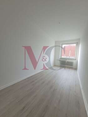 Foto - Wohnung zum Mieten in Wilhelmshaven 550,00 € 98 m²