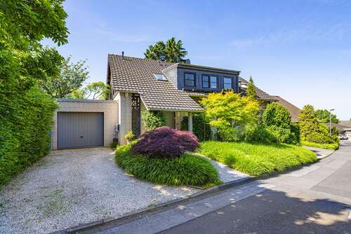 Foto - Haus zum Kaufen in Leichlingen 950.000,00 € 242 m²