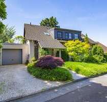Haus zum Kaufen in Leichlingen 950.000,00 € 242 m²