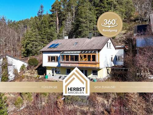 Foto - Haus zum Kaufen in Tennenbronn Tennenbronn 298.000,00 € 184.69 m²