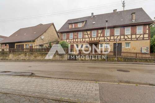 Foto - Haus zum Kaufen in Rot am See Beimbach 199.000,00 € 400 m²