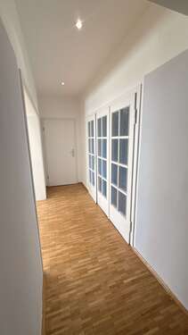 Foto - Wohnung zum Mieten in Düsseldorf 2.030,00 € 140 m²
