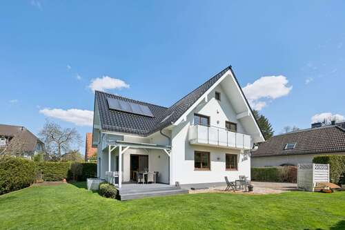 Foto - Haus zum Kaufen in Berlin 1.895.000,00 € 207 m²