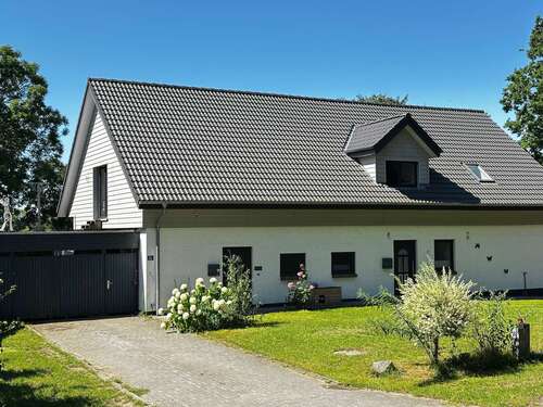 Foto - Haus zum Kaufen in Hohn 189.000,00 € 145 m²