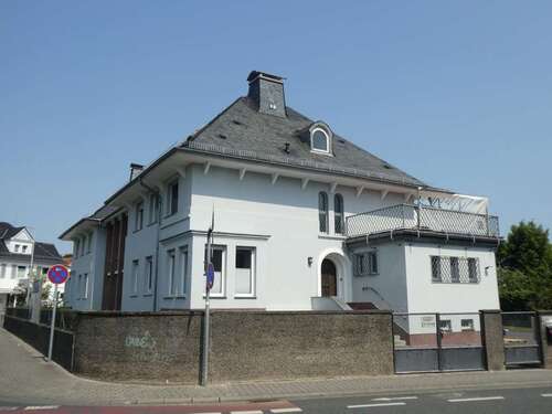 Foto - Haus zum Kaufen in Rüsselsheim am Main 1.790.000,00 € 177 m²