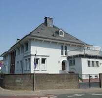 Haus zum Kaufen in Rüsselsheim am Main 1.790.000,00 € 177 m²