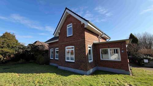 Foto - Haus zum Kaufen in Glückstadt 269.000,00 € 135 m²