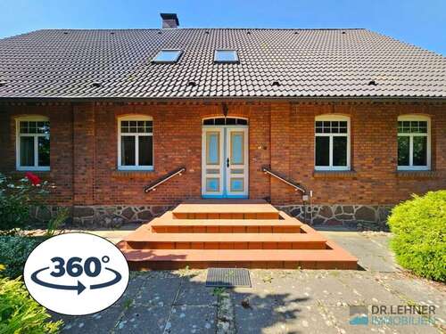 Foto - Haus zum Kaufen in Neubrandenburg 525.000,00 € 220 m²
