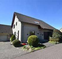 Haus zum Kaufen in Bielefeld 690.000,00 € 203.11 m²