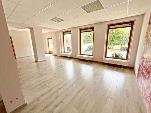 Foto - Büro in Oelsnitz 250,00 € 40.05 m²