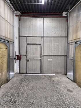 Foto - Halle in Nordrhein-Westfalen - Mönchengladbach 1.950,00 € 300 m²