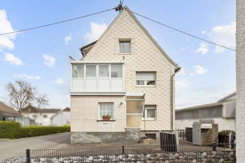 Foto - Haus zum Kaufen in Langenscheid 149.000,00 € 119 m²