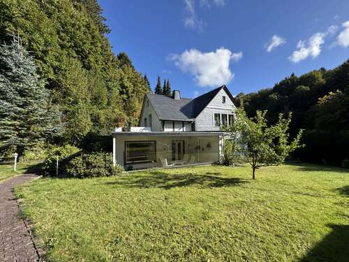 Foto - Haus zum Kaufen in Warstein 295.000,00 € 175.69 m²