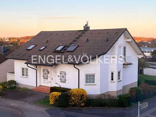 Foto - Haus zum Kaufen in Friedrichsdorf 780.000,00 € 183 m²