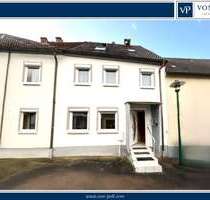 Haus zum Kaufen in Nördlingen Kleinerdlingen 165.000,00 € 130 m² - Nördlingen / Kleinerdlingen