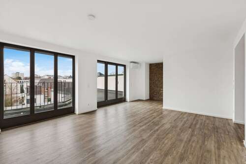 Foto - Wohnung zum Mieten in Düsseldorf - Niederkassel 2.500,00 € 139 m²