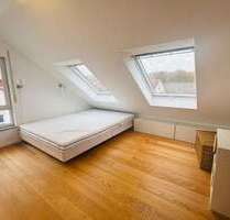 Wohnung zum Mieten in Frankfurt am Main 1.700,00 € 119 m²