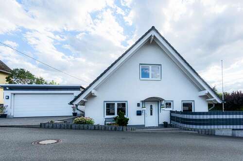 Foto - Haus zum Kaufen in Oberneisen 415.000,00 € 142 m²