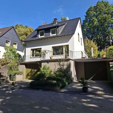 Foto - Haus zum Kaufen in Haan 580.000,00 € 153 m²