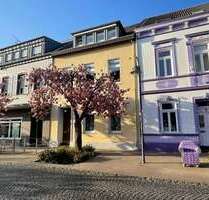 Haus zum Mieten in Meerbusch 2.200,00 € 227 m²