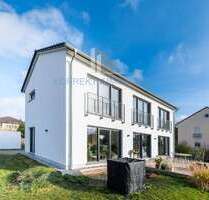 Haus zum Kaufen in Radebeul 1.100.000,00 € 165 m²