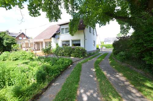 Foto - Haus zum Kaufen in Sankt Augustin Birlinghoven 889.000,00 € 140 m²