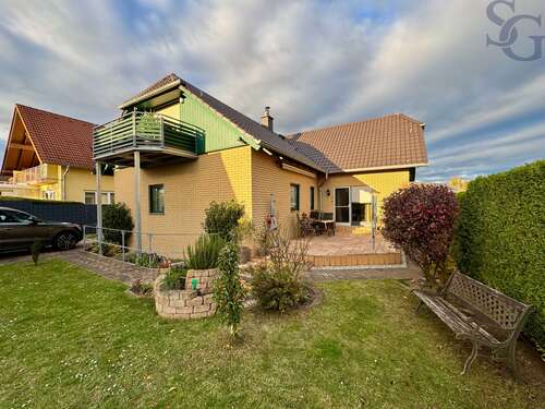 Foto - Haus zum Kaufen in Weißenfels 495.000,00 € 254.58 m²