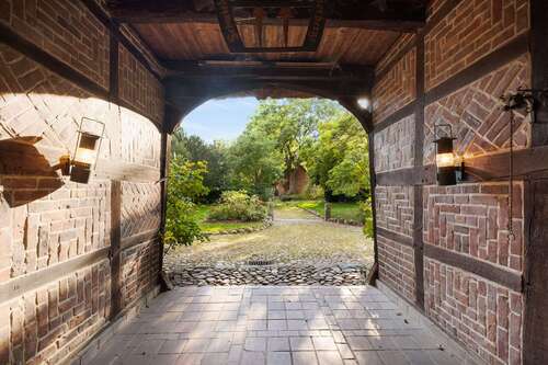 Foto - Haus zum Kaufen in Bleckede 595.000,00 € 333 m²